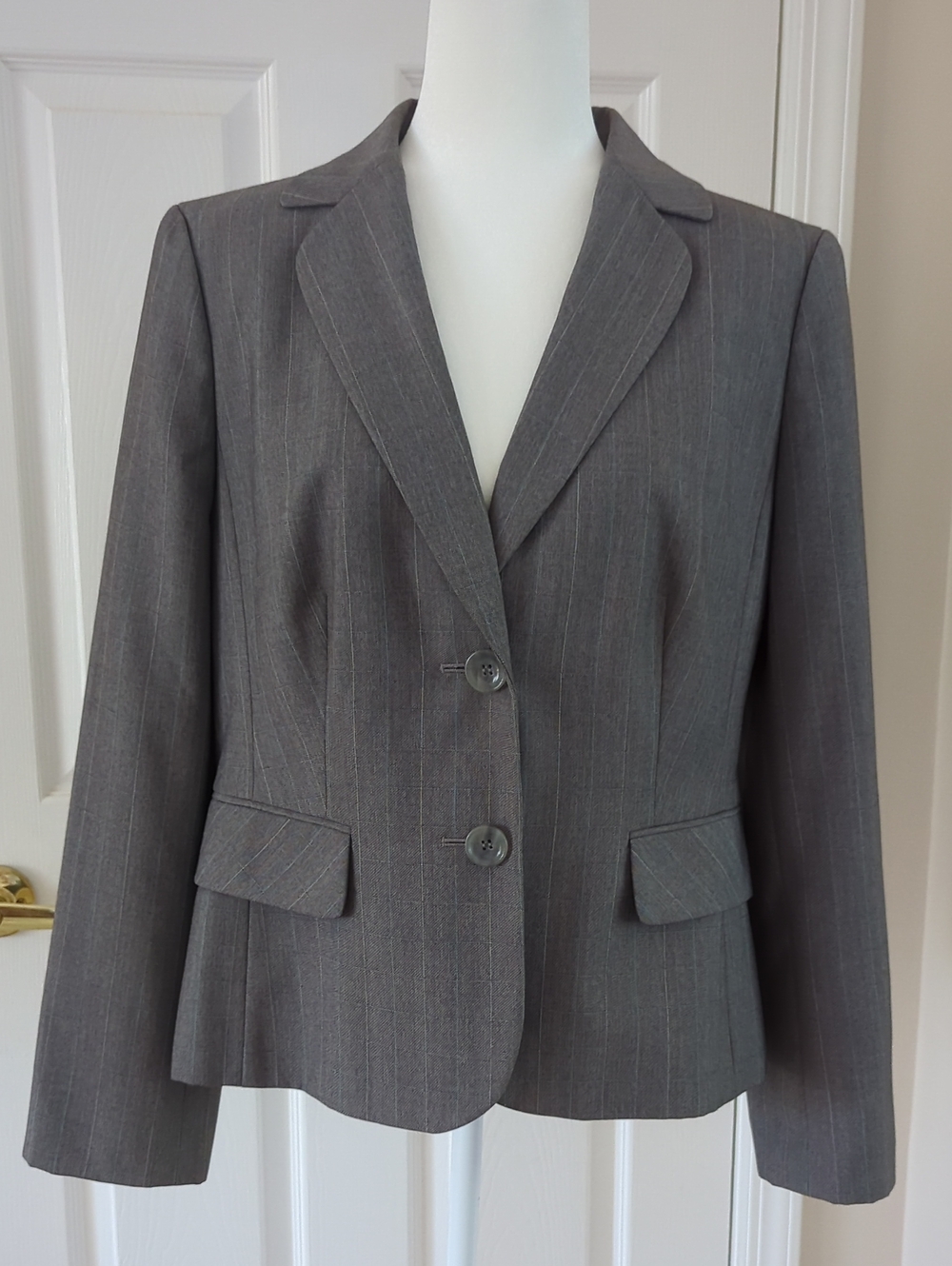 Ann Taylor Gray Pinstripe Tailored Blazer